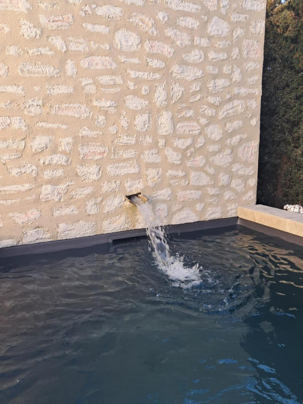La Maison De Manon, 4-5Personnes, 75M2, Centre Village Avec Piscine Privee Maussane-les-Alpilles Exterior photo
