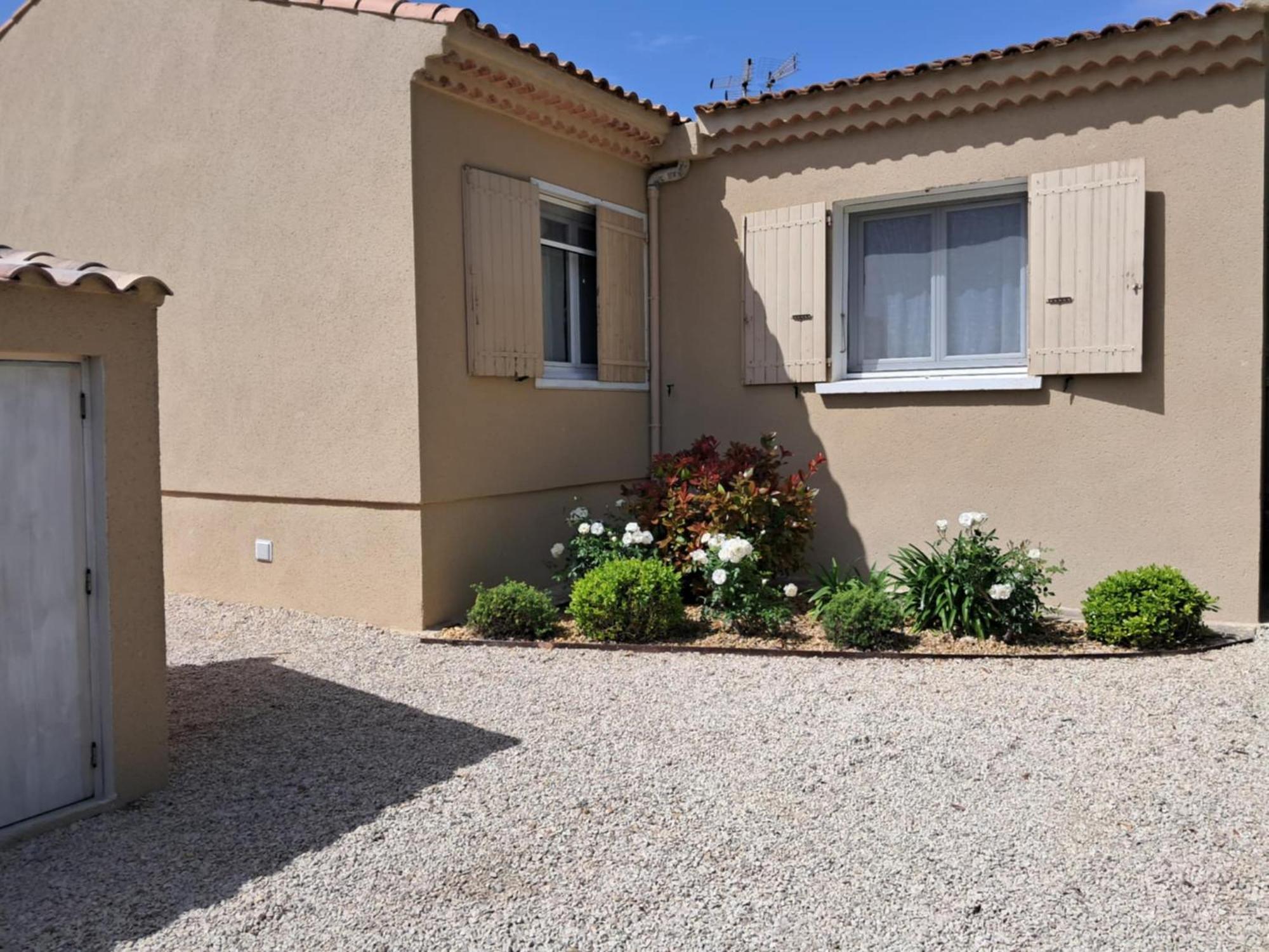 La Maison De Manon, 4-5Personnes, 75M2, Centre Village Avec Piscine Privee Maussane-les-Alpilles Exterior photo